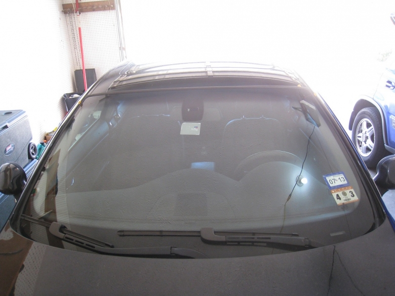 Замена уплотнителя лобового стекла BMW 3er (E92) Coupe рис. 10